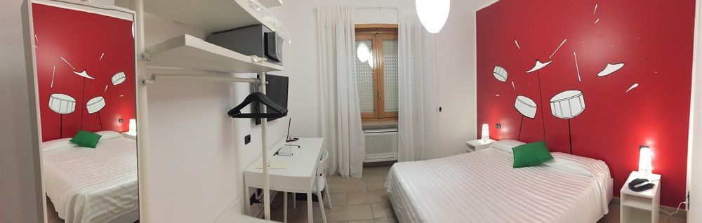 Lo Scoiattolo Piedmont Bike Hotel Pralormo Exterior foto