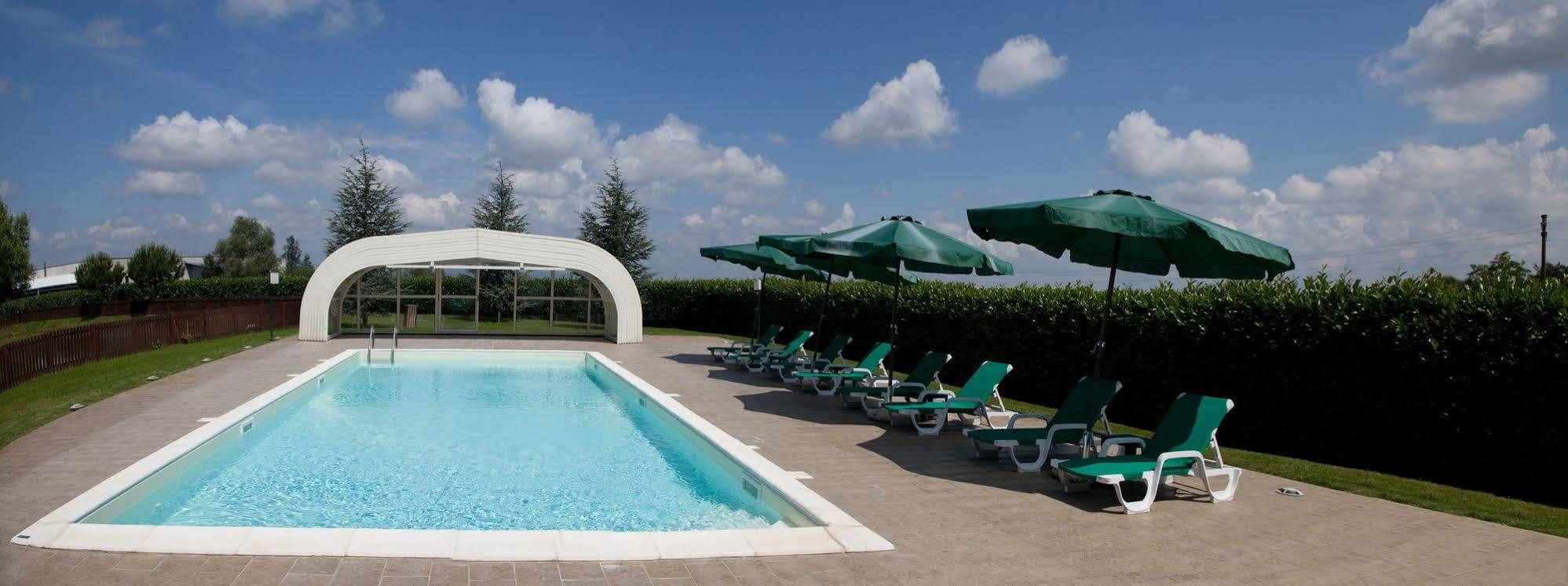 Lo Scoiattolo Piedmont Bike Hotel Pralormo Exterior foto